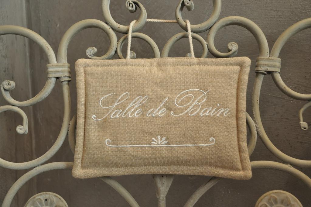 La Maison De Rose Bed and Breakfast Brossac Δωμάτιο φωτογραφία